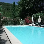 D'hôtes Domaine De Pélissols Bed and breakfast