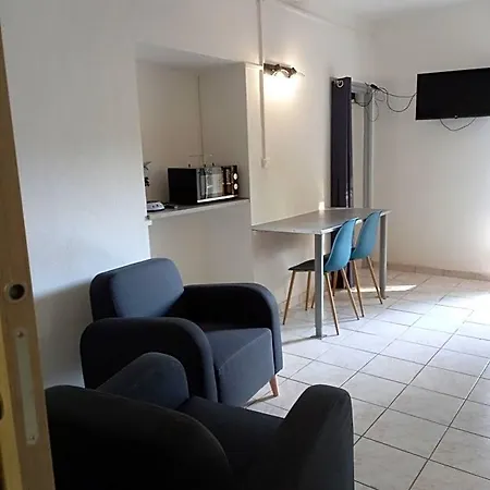 D'hotes Domaine De Pelissols 3*